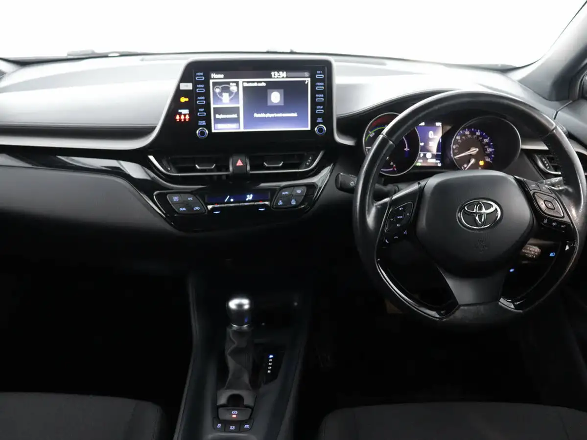 2022-toyota-c-hr-18-vvt-i-icon-big-14