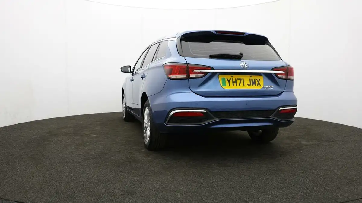 2021-mg-mg5-e-excite-ev-long-range-big-31