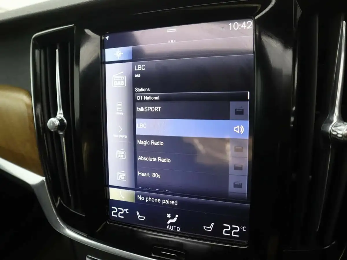 2017-volvo-s90-20td-d4-inscription-big-22