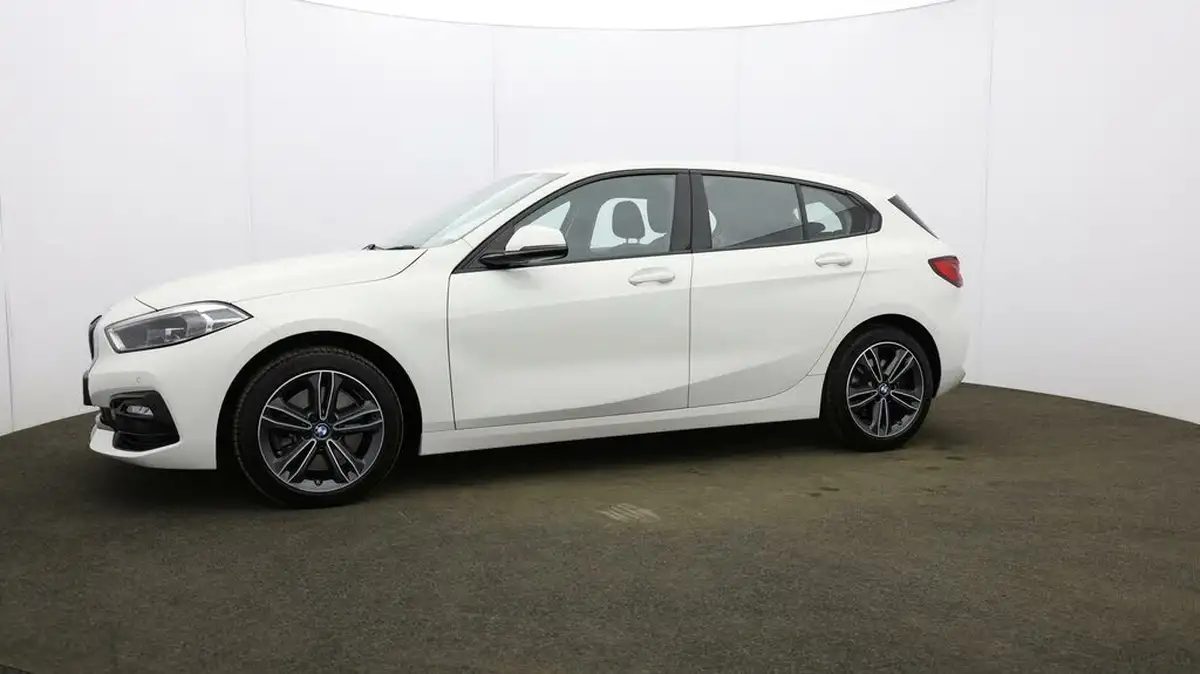 2021-bmw-1-series-20td-120d-xdrive-sport-lcp-big-34