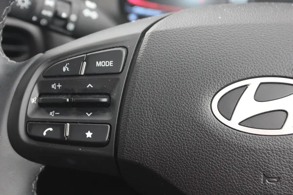 2024-hyundai-i10-10-advance-63ps-auto-big-27
