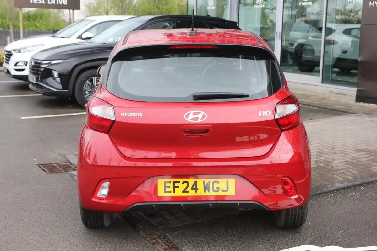 2024-hyundai-i10-10-advance-63ps-auto-big-3