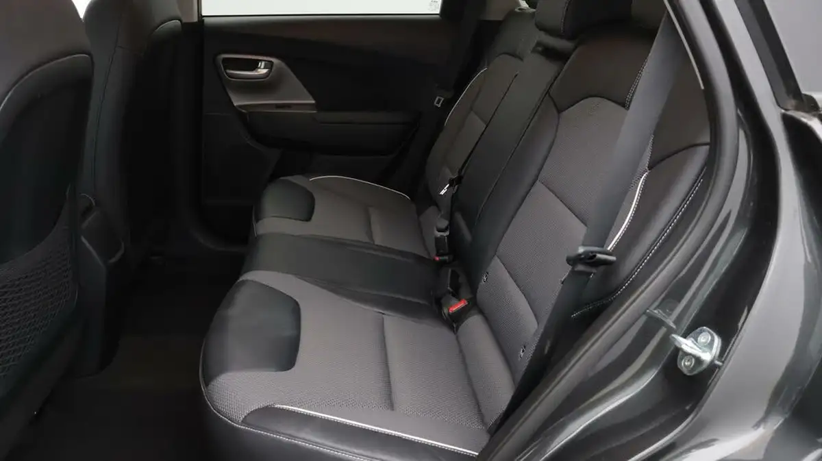 2022-kia-e-niro-ev-2-64-big-16