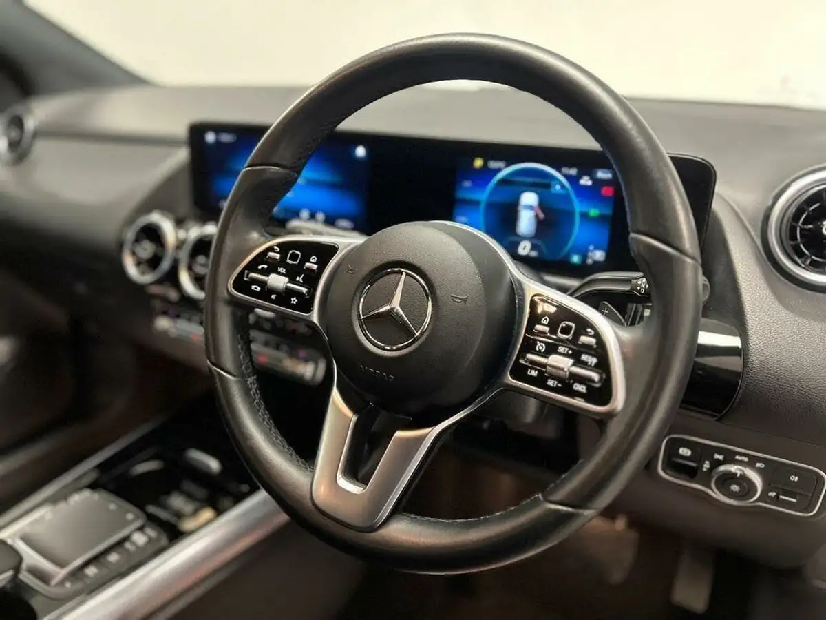 2023-mercedes-benz-gla-class-13-gla-200-sport-executive-station-wagon-big-26
