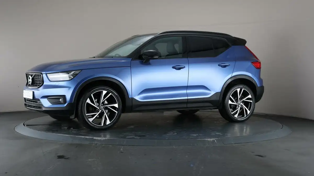 2020-volvo-xc40-20-b5-r-design-pro-big-37