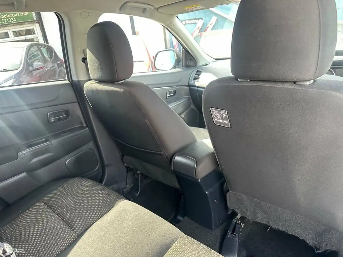 2014-mitsubishi-asx-16-3-leather-big-10