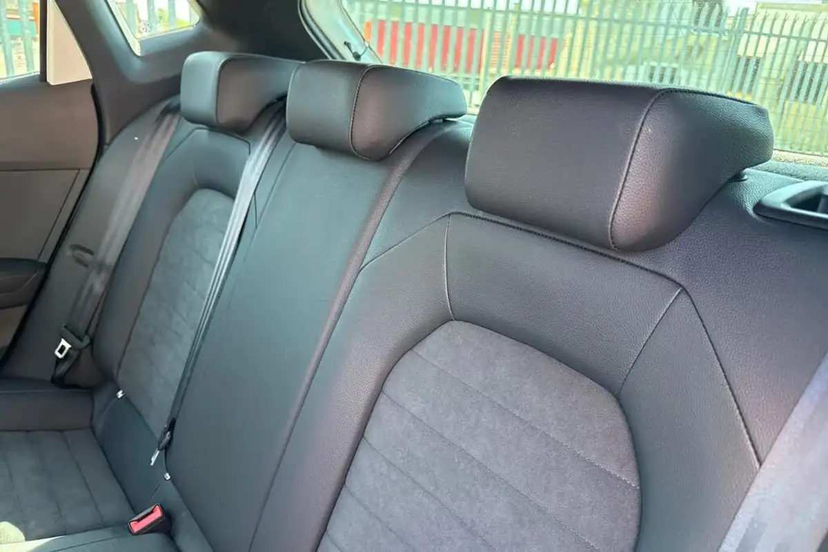 2022-seat-ibiza-10-tsi-fr-sport-110ps-dsg-big-18