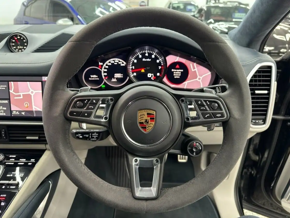 2019-porsche-cayenne-40-v8-turbo-coupe-big-28