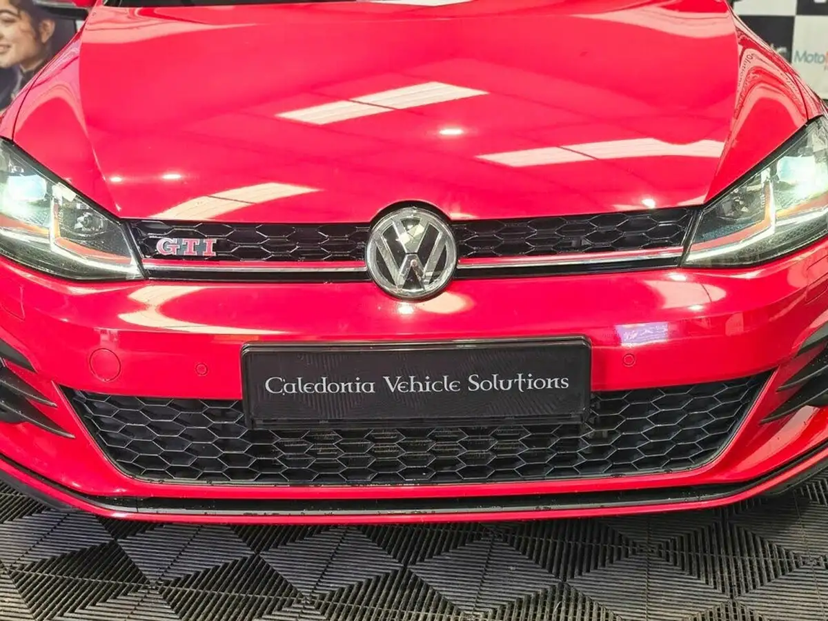 2018-volkswagen-golf-20-tsi-gti-performance-ss-5d-big-14