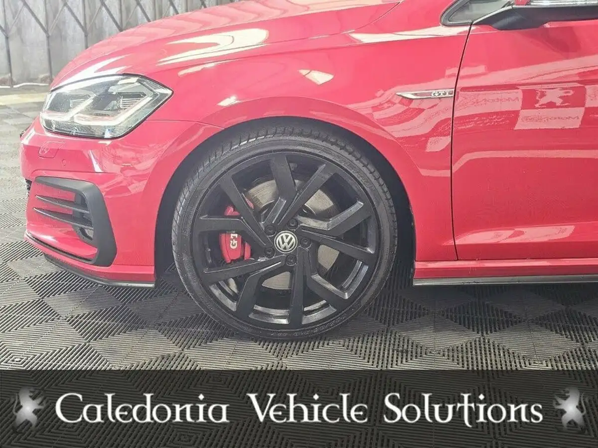 2018-volkswagen-golf-20-tsi-gti-performance-ss-5d-big-66
