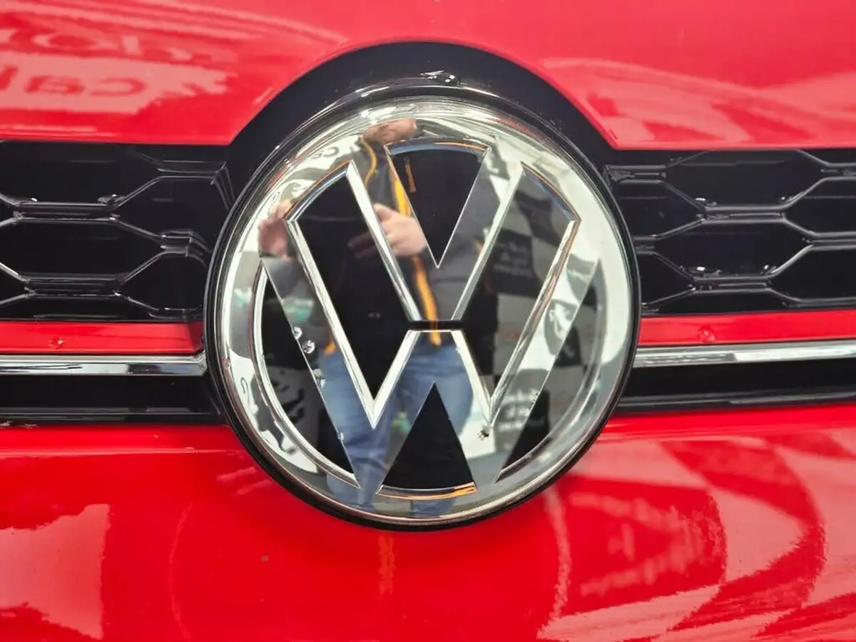 2018-volkswagen-golf-20-tsi-gti-performance-ss-5d-big-42