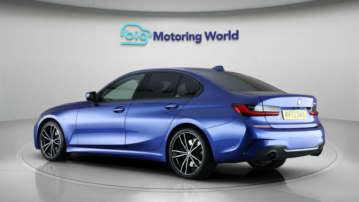 2022-bmw-3-series-20-320i-m-sport-saloon-4d-big-5