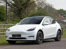 2022-tesla-model-y-e-long-range-small-27