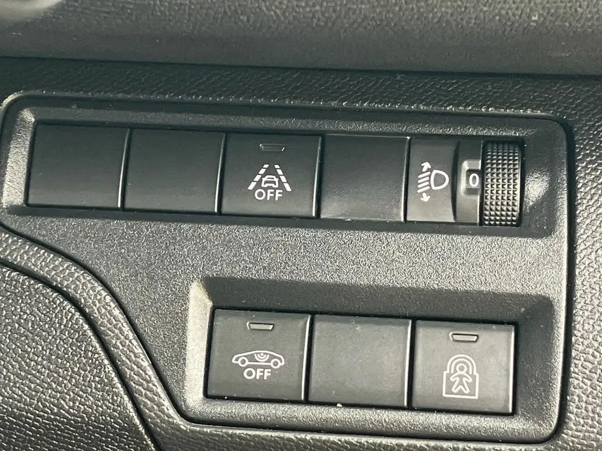 2022-peugeot-5008-suv-12-puretech-allure-eat8-big-39