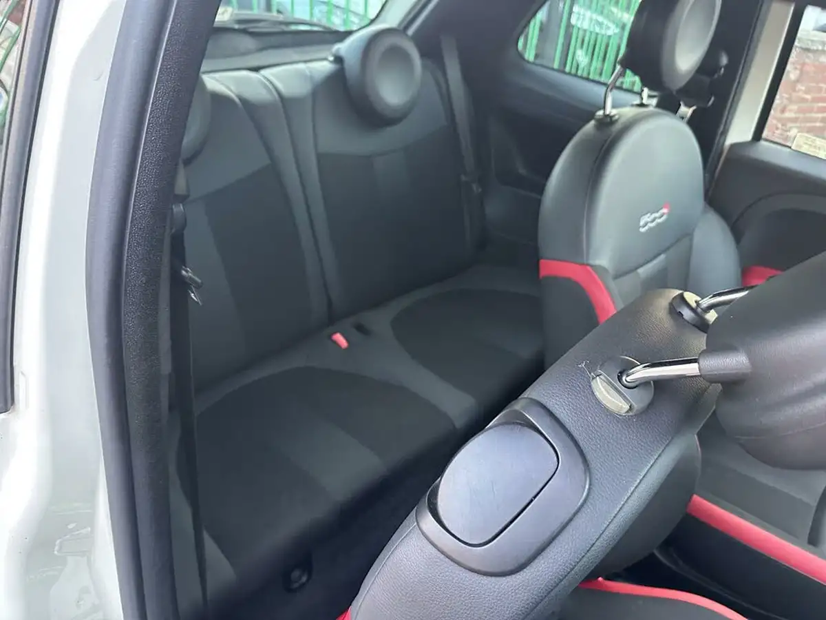 2015-fiat-500-12-s-big-20