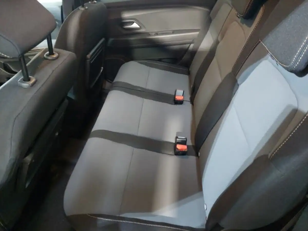 2024-dacia-jogger-16-tce-extreme-big-5