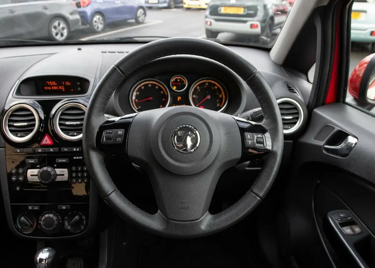 2013-vauxhall-corsa-14-se-100ps-ac-5d-1398cc-auto-big-20