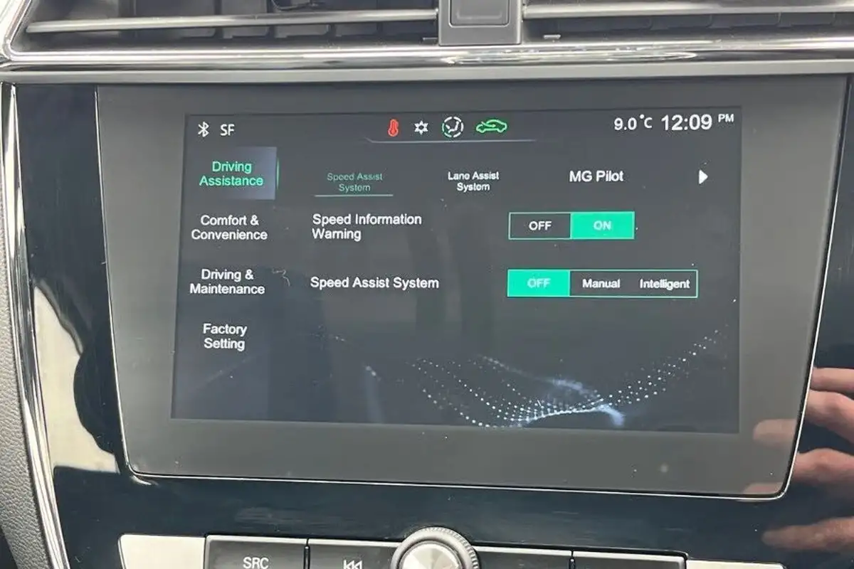 2020-mg-zs-suv-e-excite-ev-big-19
