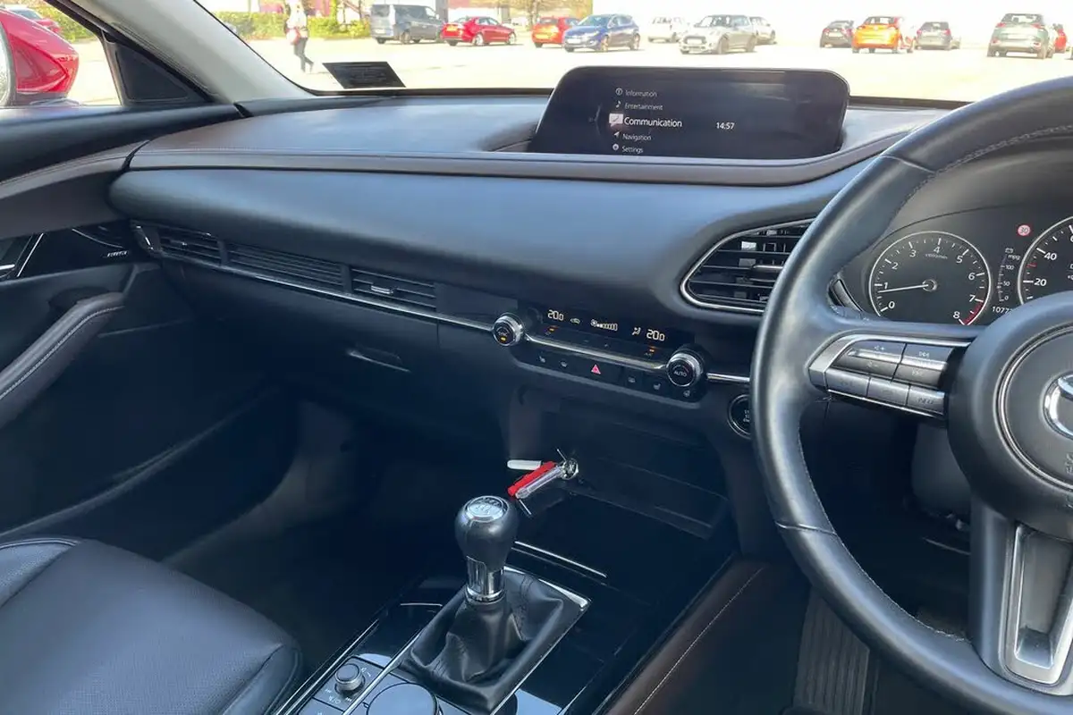 2023-mazda-cx-30-20-e-skyactiv-x-gt-sport-big-31