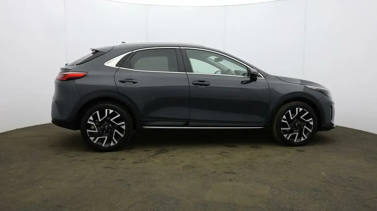 2023-kia-xceed-15-t-gdi-3-158bhp-big-50
