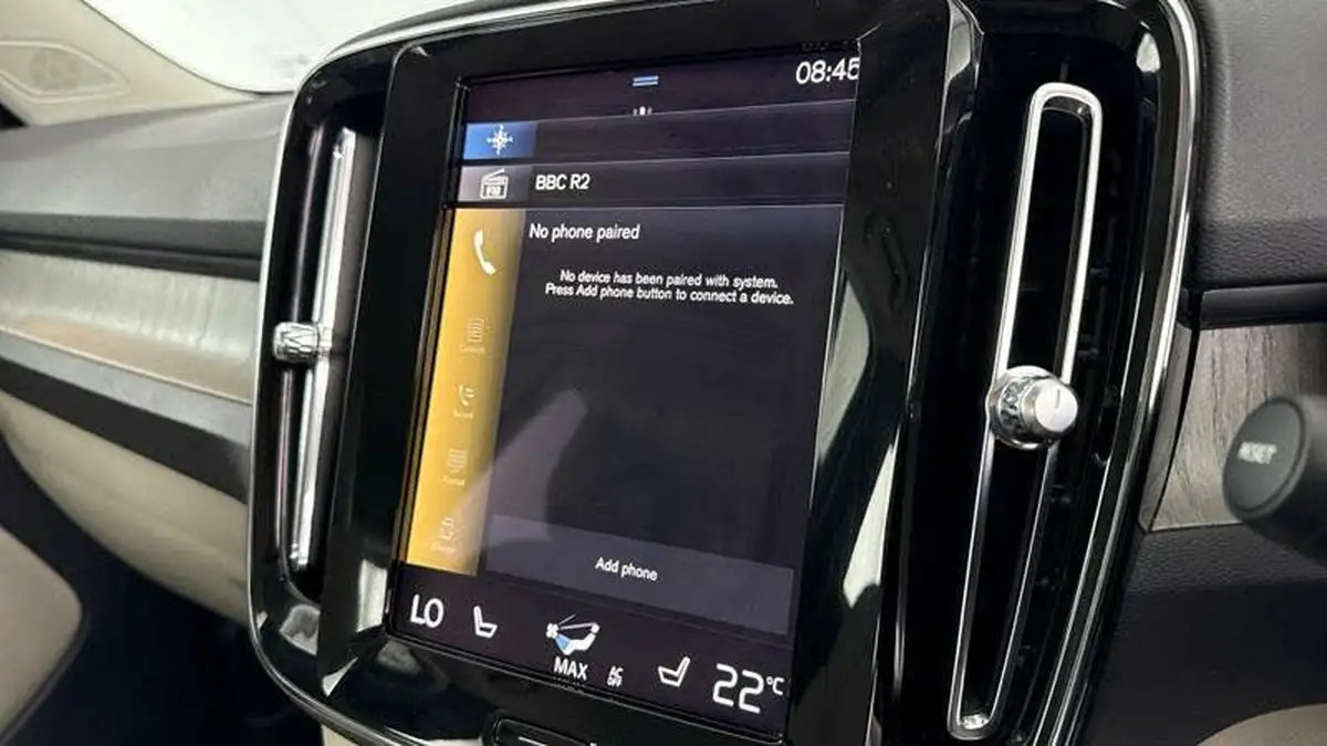 2022-volvo-xc40-15-t5-inscription-pro-big-13