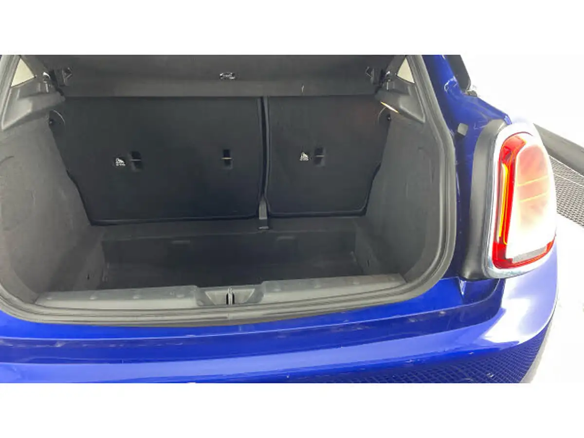 2021-mini-countryman-15-cooper-classic-auto-big-36