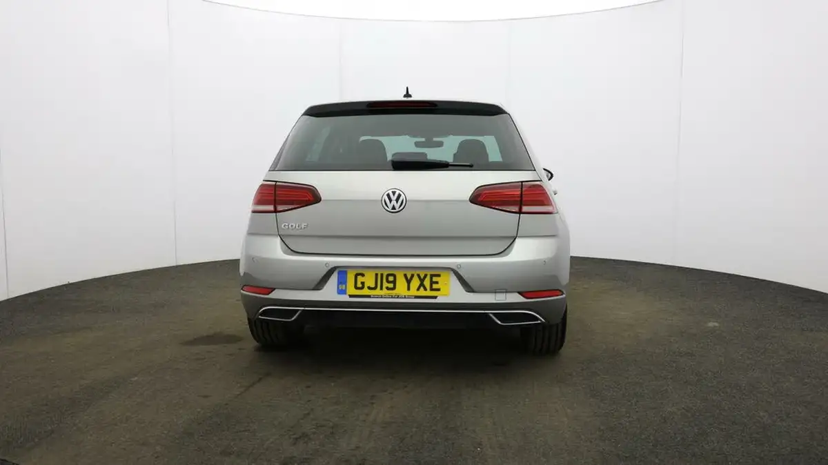 2019-volkswagen-golf-15-tsi-gt-150ps-hatchback-5d-dsg-big-59