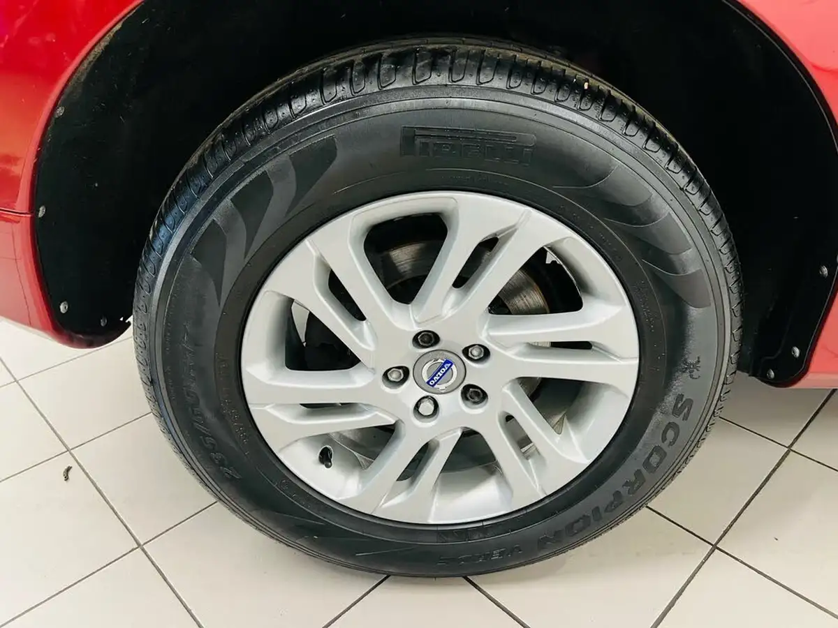 2016-volvo-xc60-20td-d4-se-nav-geartronic-big-24