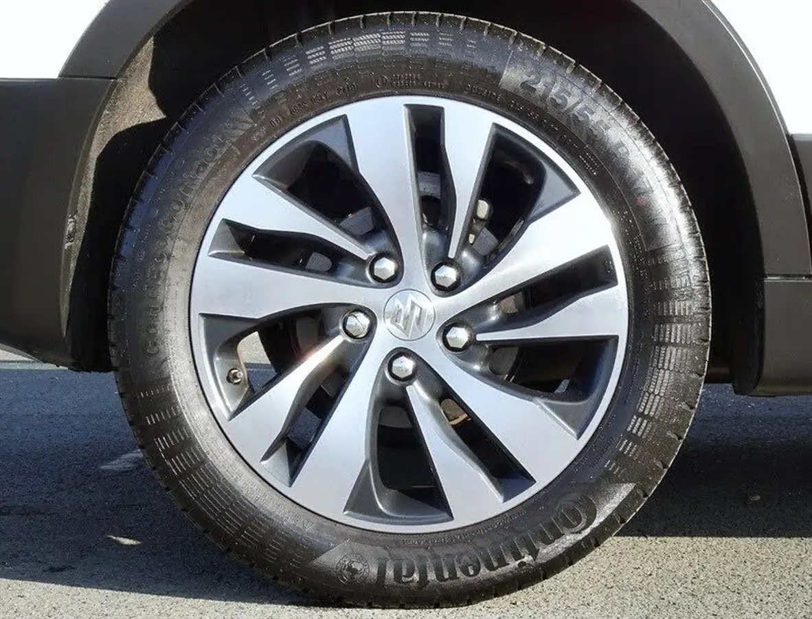 2019-suzuki-s-cross-14-boosterjet-sz5-allgrip-big-7