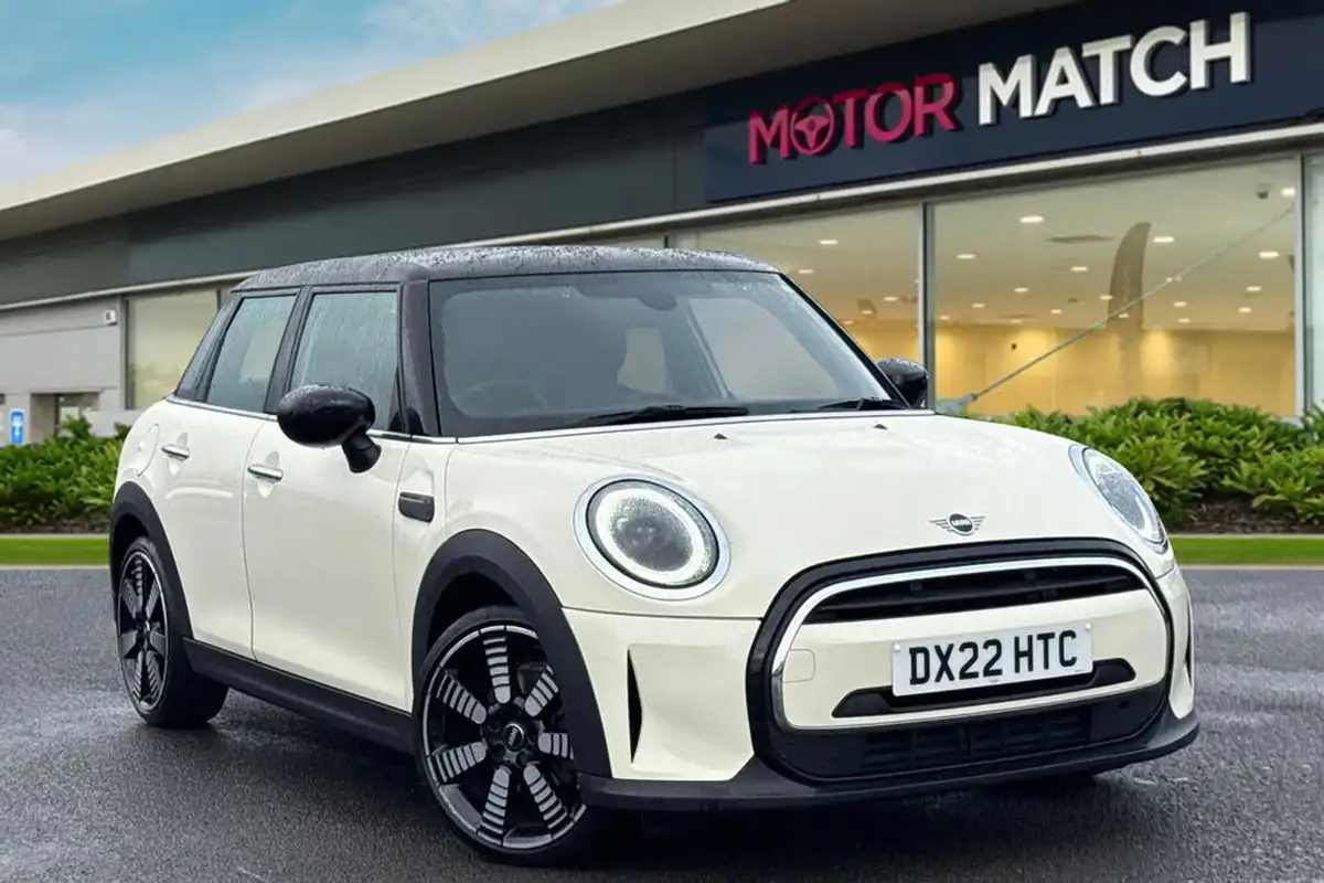 2022-mini-cooper-15-cooper-exclusive-hatchback-5d-big-0