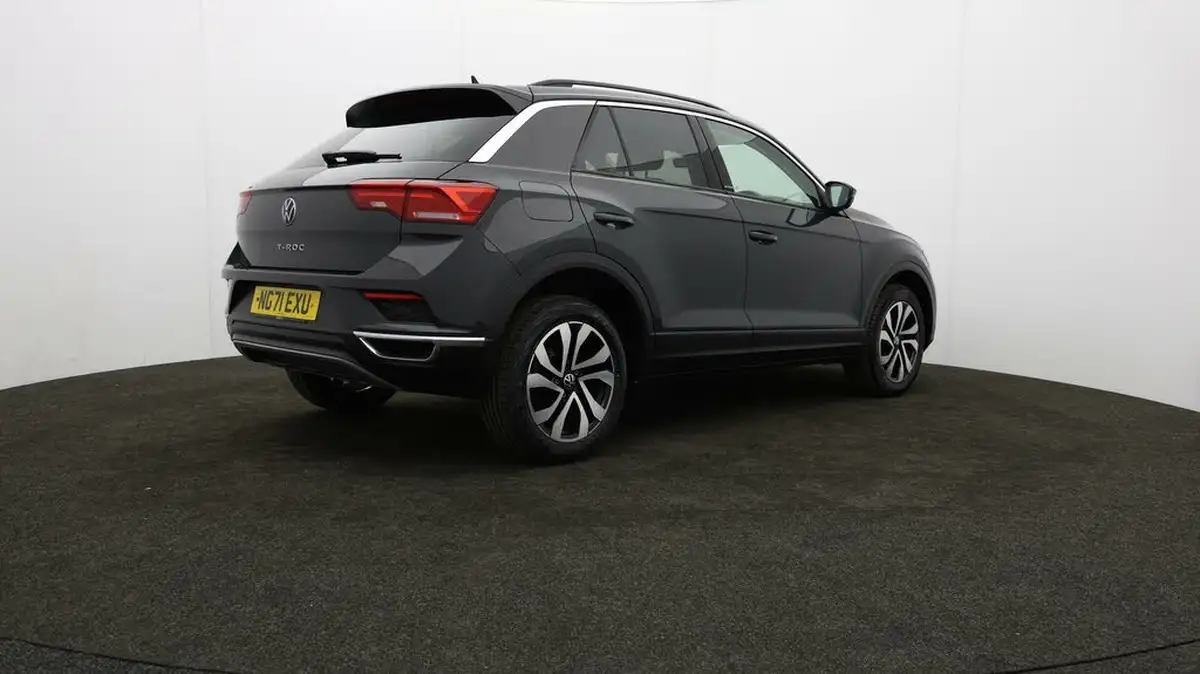 2022-volkswagen-t-roc-10-tsi-active-hatchback-5d-big-6