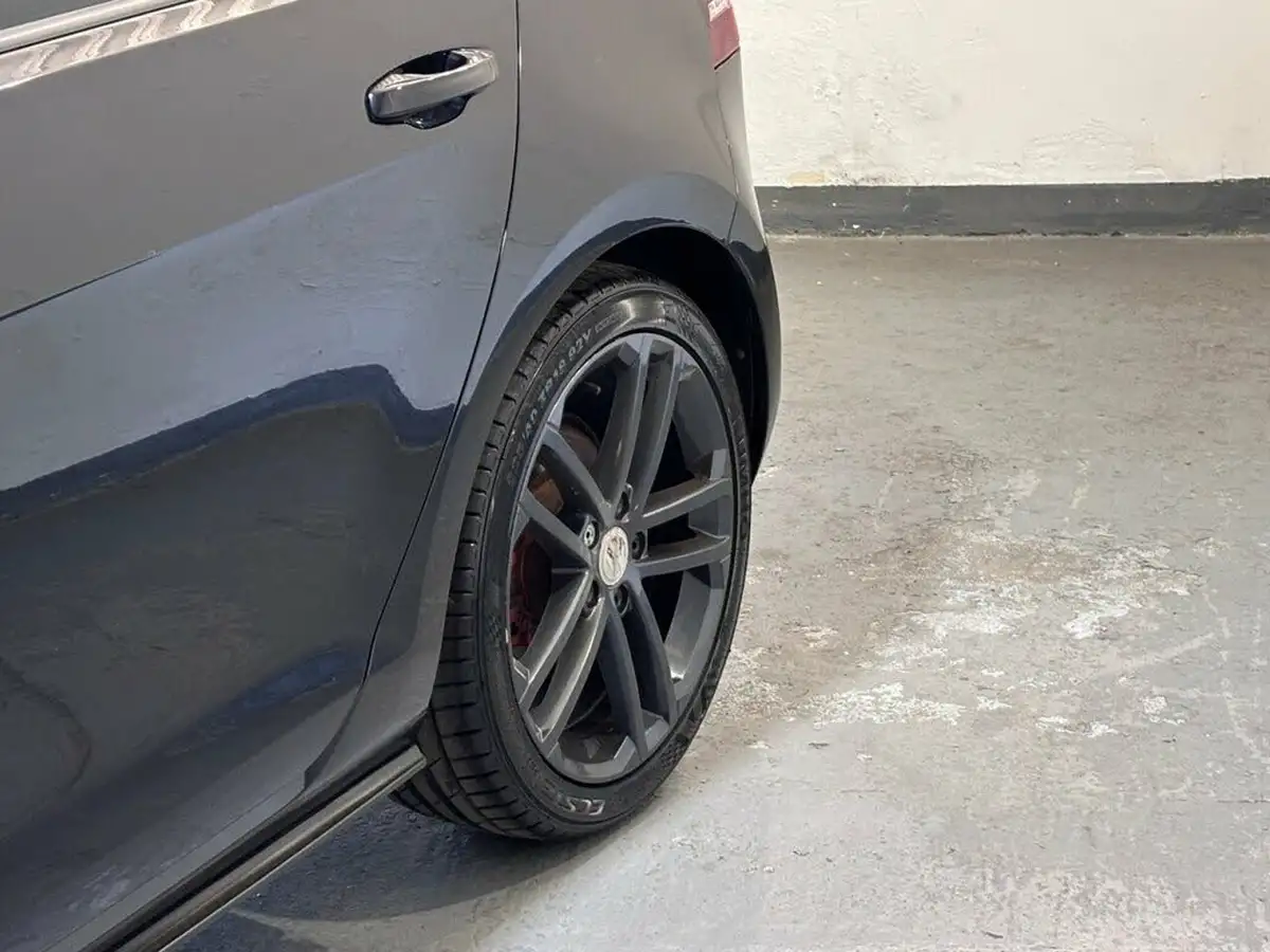 2014-volkswagen-golf-20tdi-gtd-5d-big-6