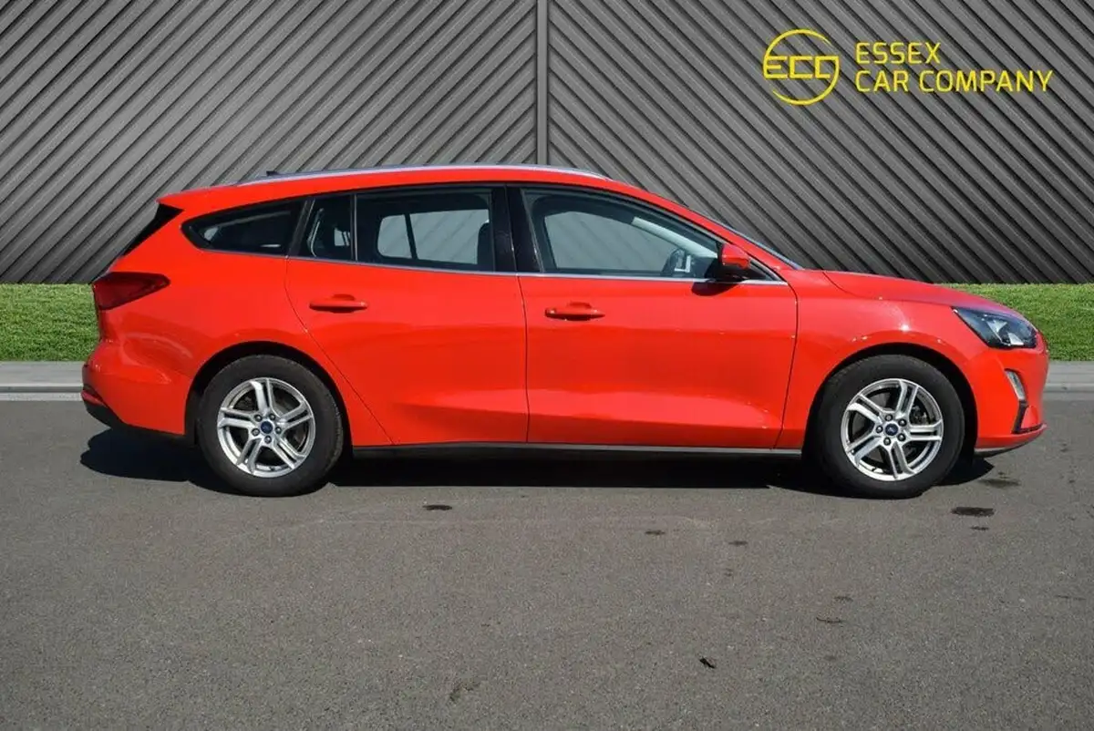 2020-ford-focus-10t-zetec-125ps-estate-auto-big-5