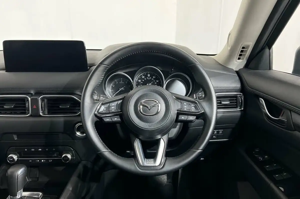 2023-mazda-cx-5-20-centre-line-auto-big-21