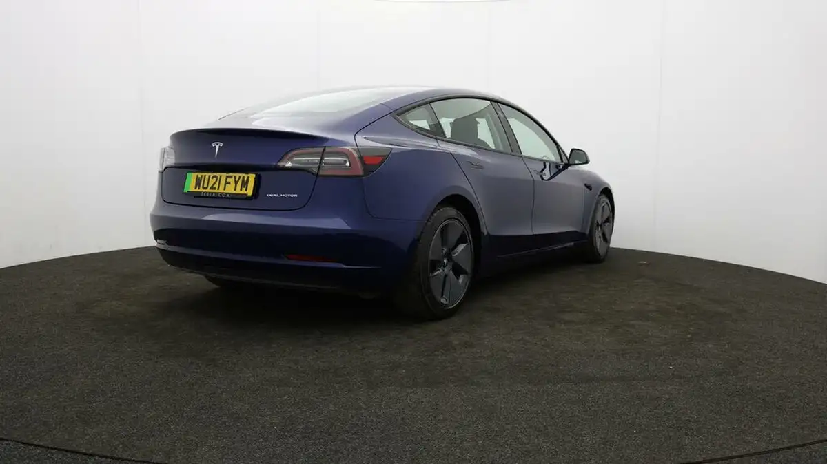 2021-tesla-model-3-e-long-range-4x4-big-76