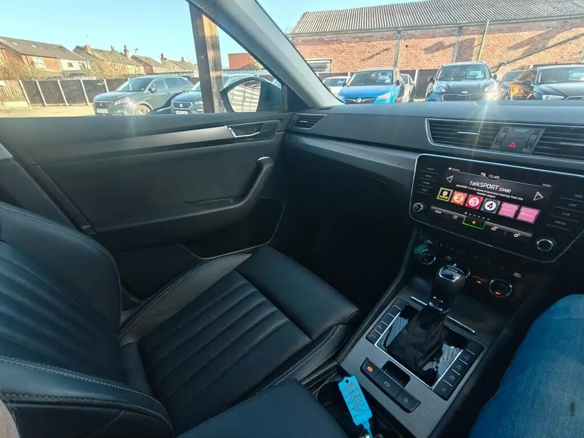 2020-skoda-superb-14-tsi-se-l-estate-big-77