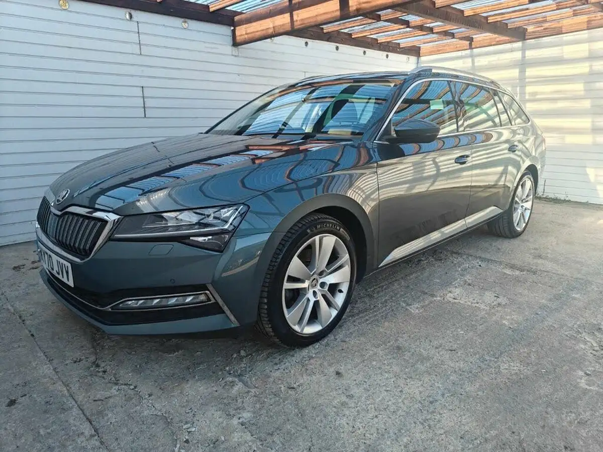 2020-skoda-superb-14-tsi-se-l-estate-big-25