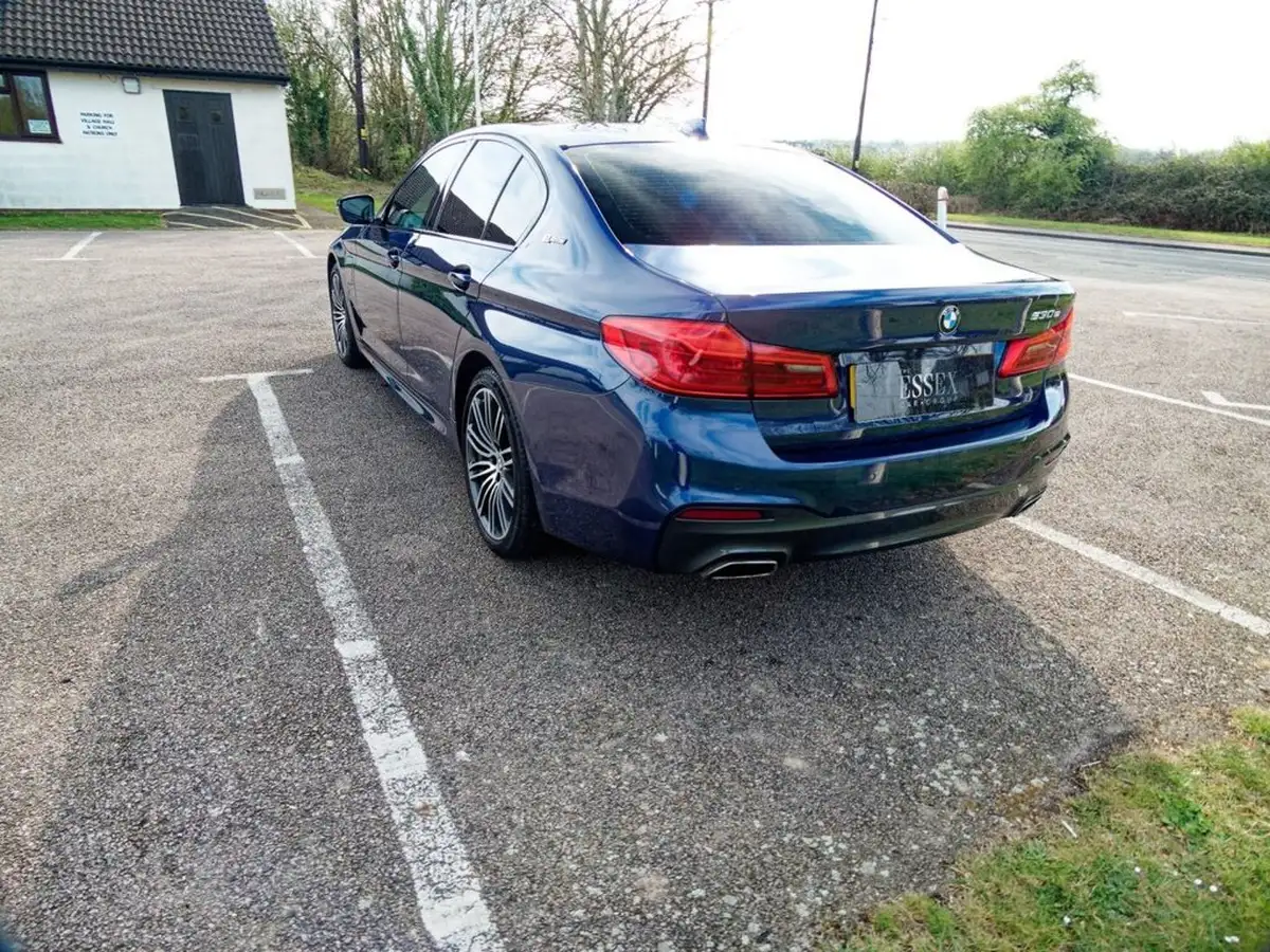 2018-bmw-5-series-20-530e-m-sport-big-18