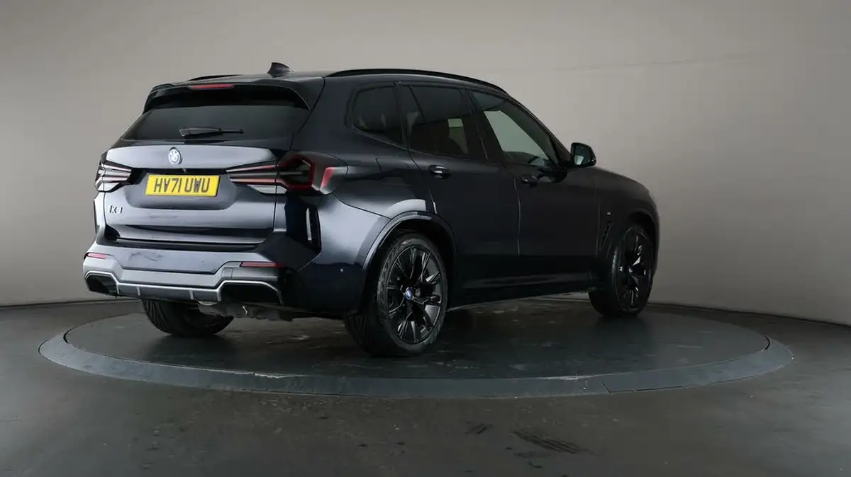 2021-bmw-ix3-e-m-sport-pro-big-61