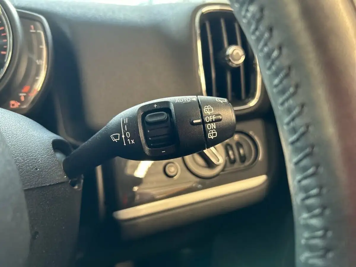 2019-mini-countryman-15-cooper-s-e-phev-classic-big-39