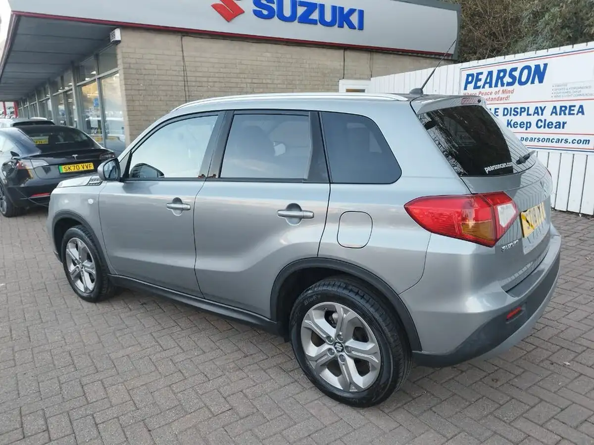 2018-suzuki-vitara-16-sz-t-auto-big-9