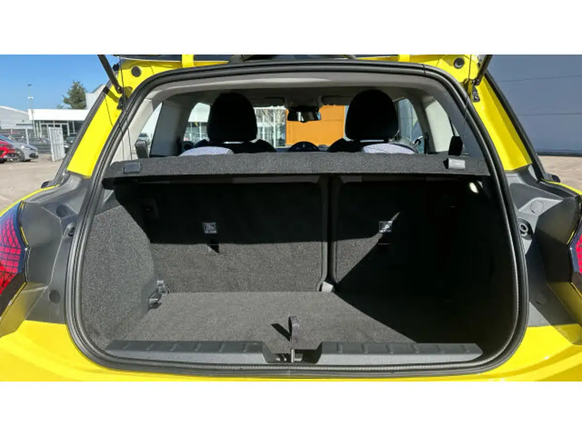 2024-mini-cooper-e-cooper-e-classic-big-12