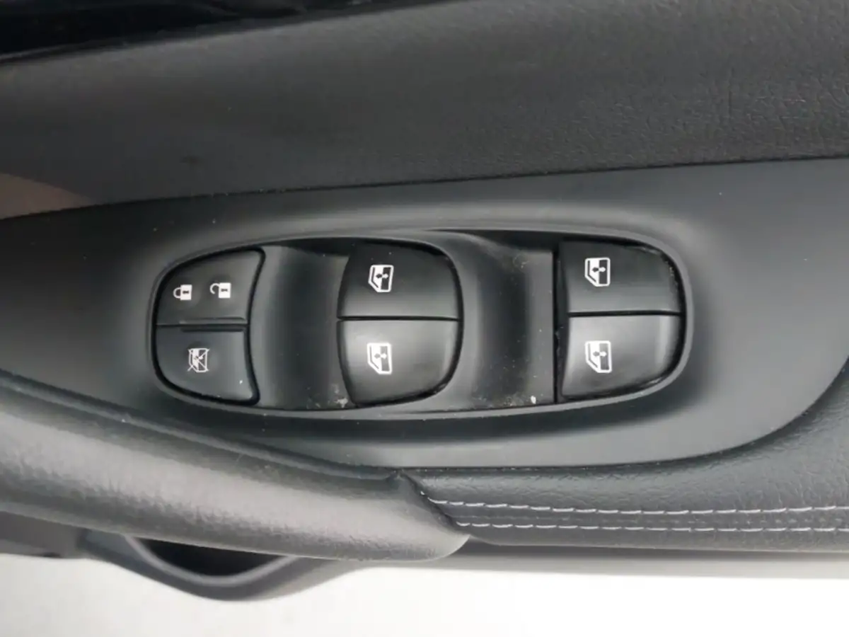 2021-dacia-duster-13-tce-prestige-150bhp-1333cc-big-9