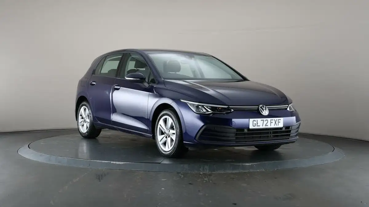 2022-volkswagen-golf-15-tsi-life-150ps-hatchback-big-49