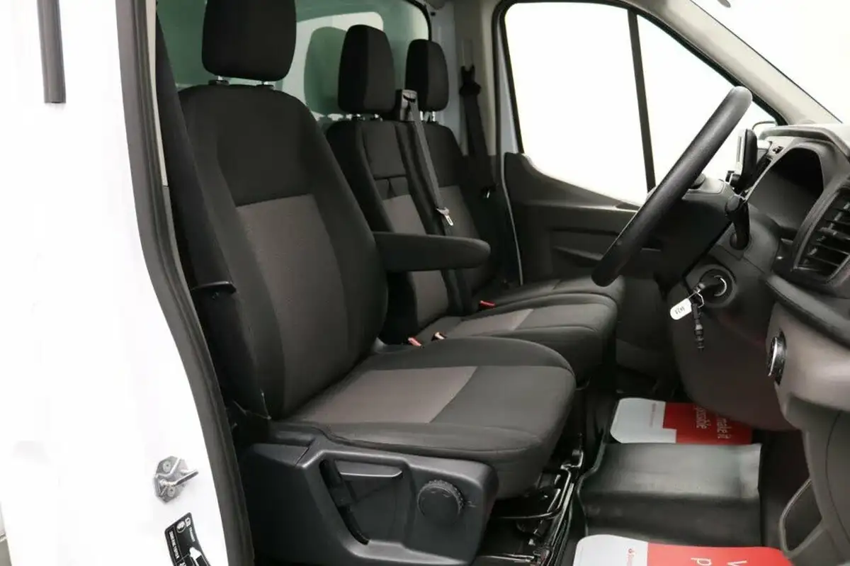 2022-ford-transit-20tdci-350-l2h1-leader-130pseu6dt-fwd-cab-big-26