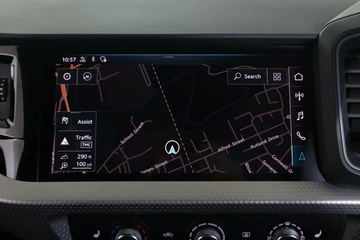 2020-audi-a1-15-35-tfsi-s-line-tronic-big-43