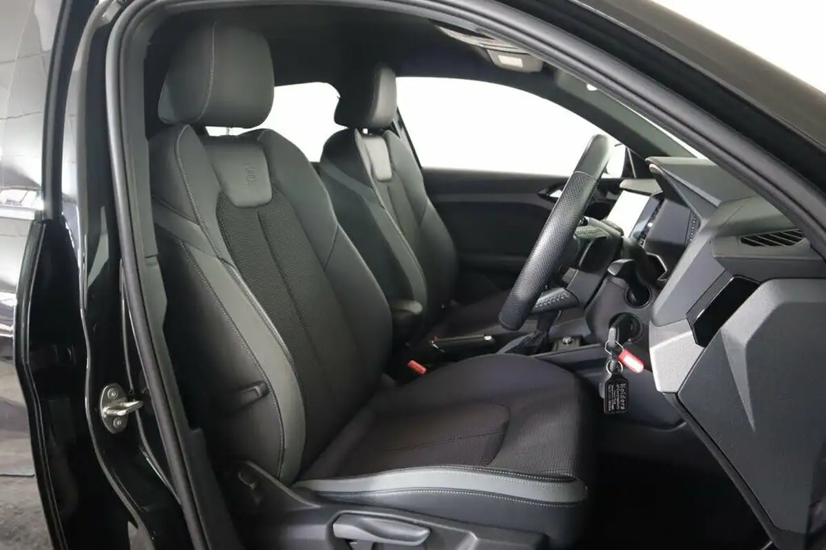 2020-audi-a1-15-35-tfsi-s-line-tronic-big-19