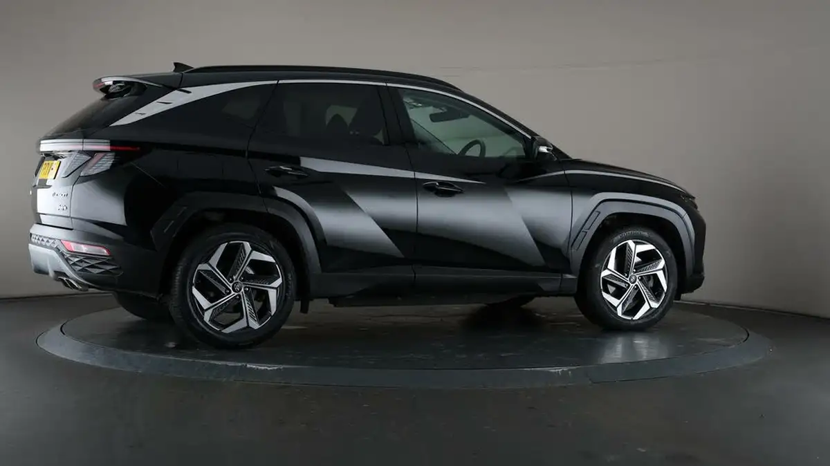 2022-hyundai-tucson-16-t-gdi-premium-265ps-4wd-phev-auto-big-64