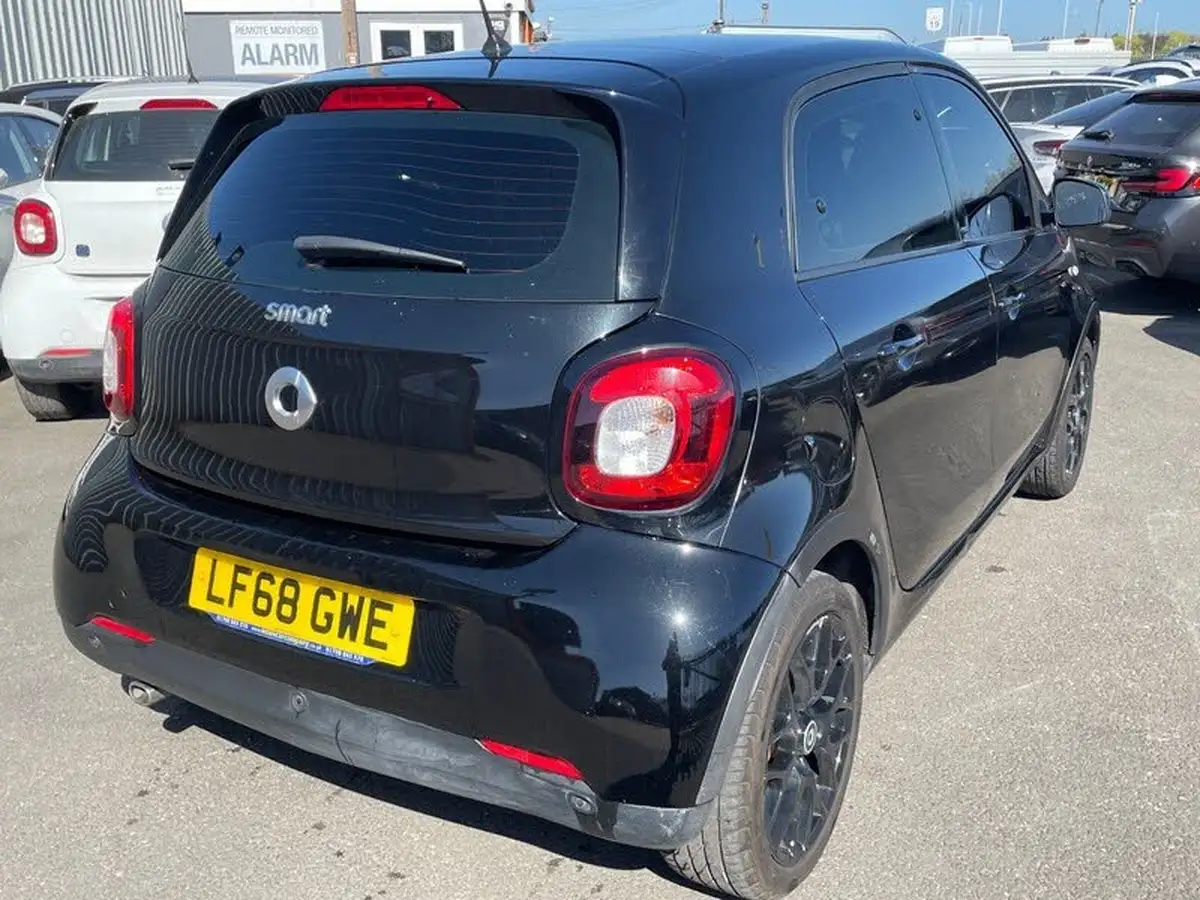 2018-smart-forfour-10-prime-sport-premium-twinamic-big-11