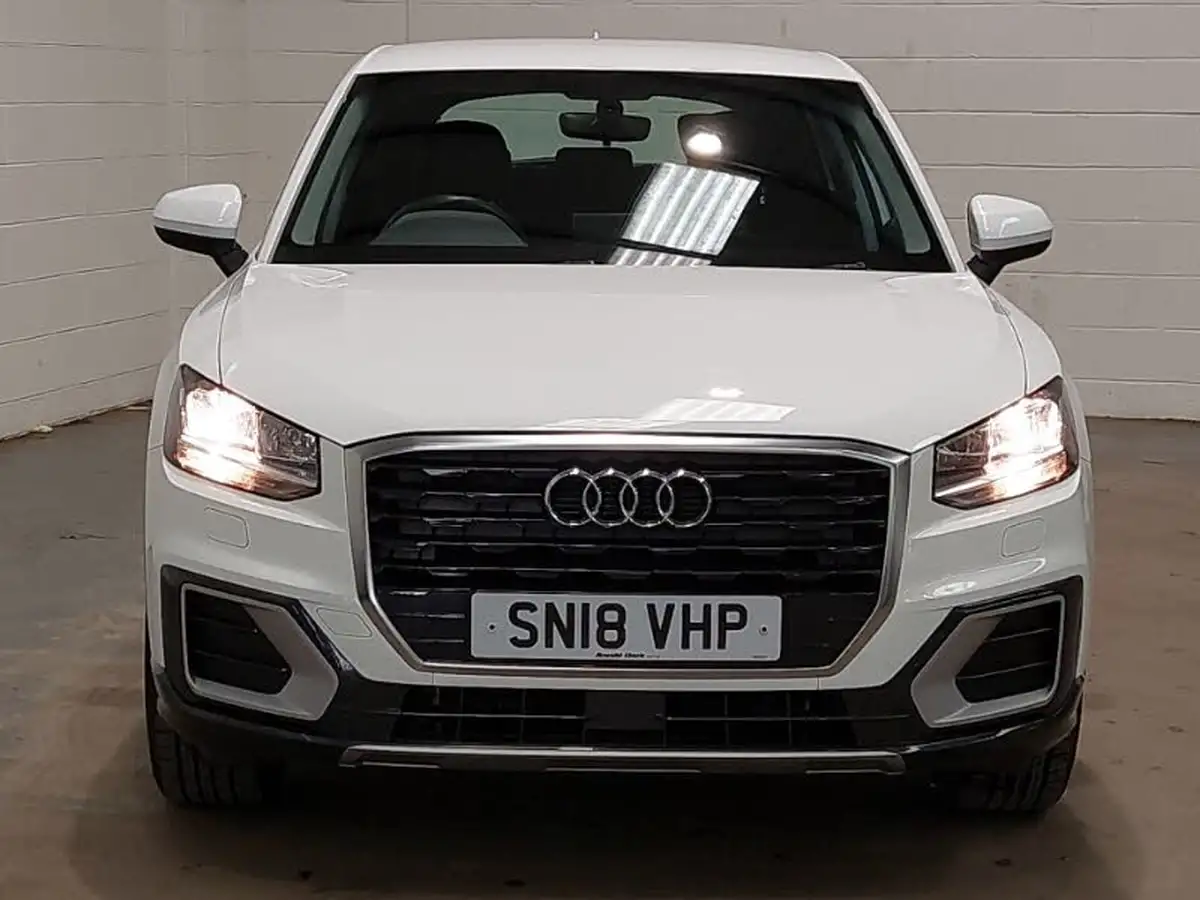 2018-audi-q2-16tdi-sport-115ps-big-12